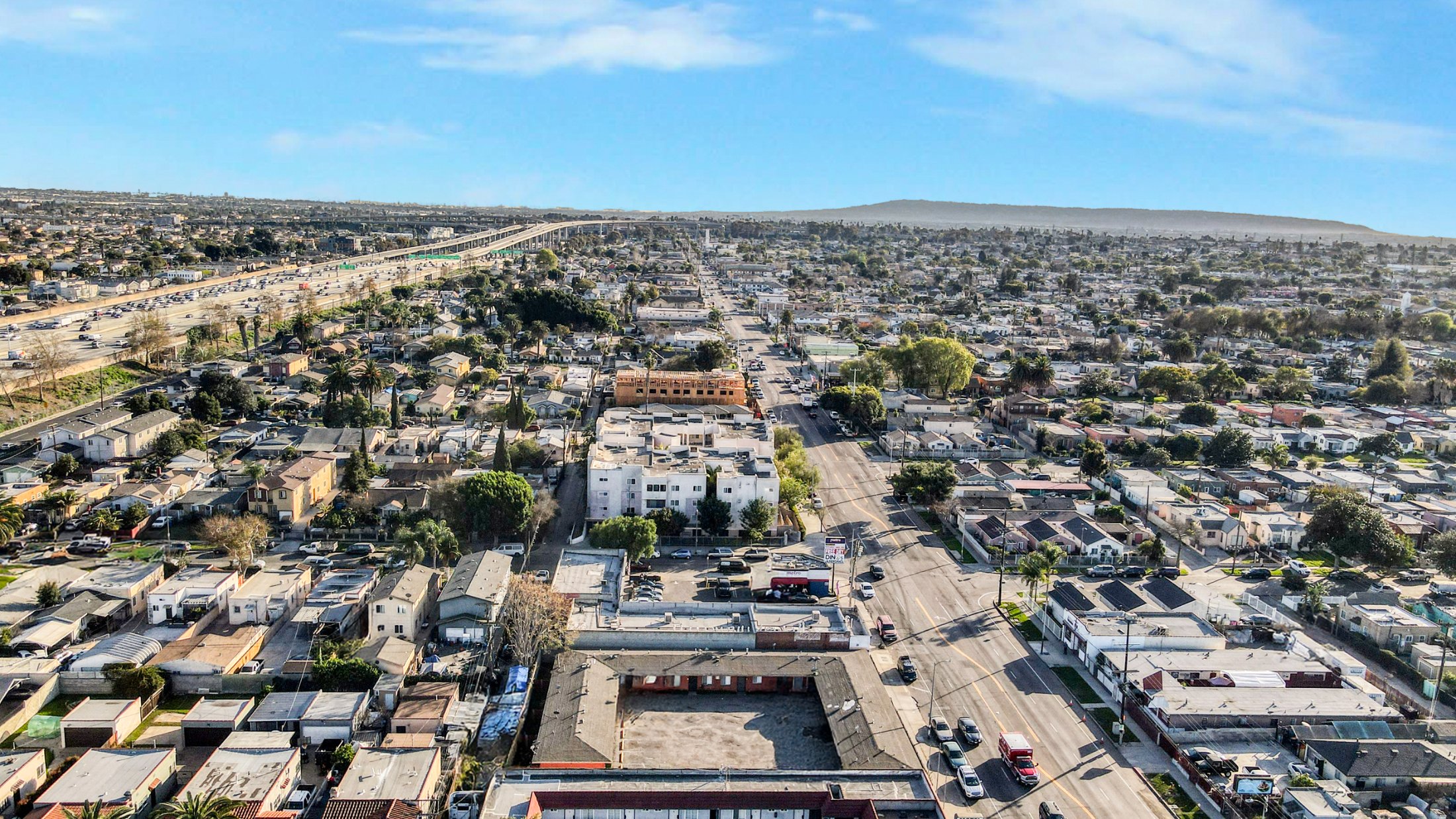 10108 S. Figueroa St, Los Angeles, CA 90003 — property photo 14 of 17