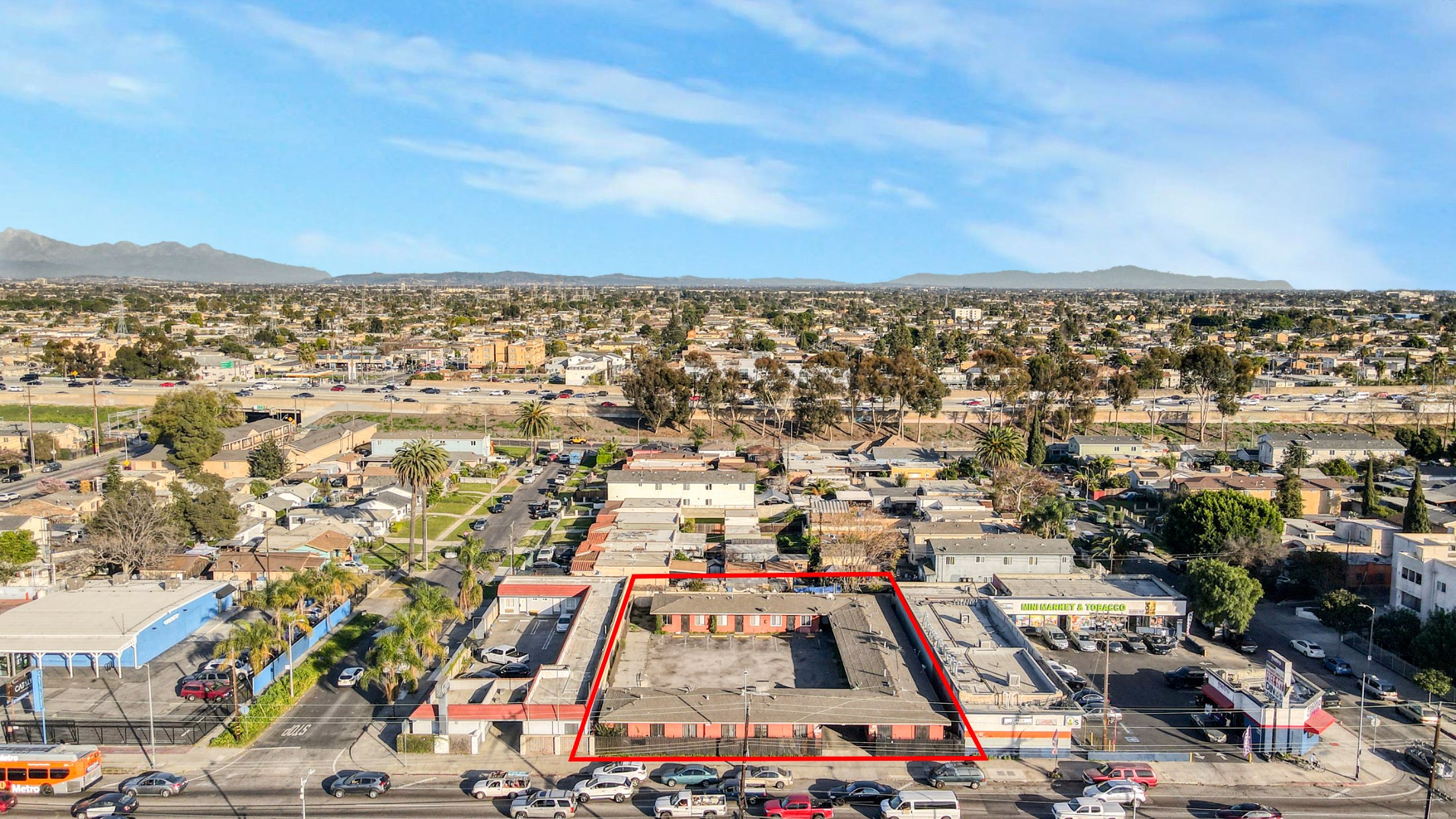 10108 S. Figueroa St, Los Angeles, CA 90003 — property photo 16 of 17