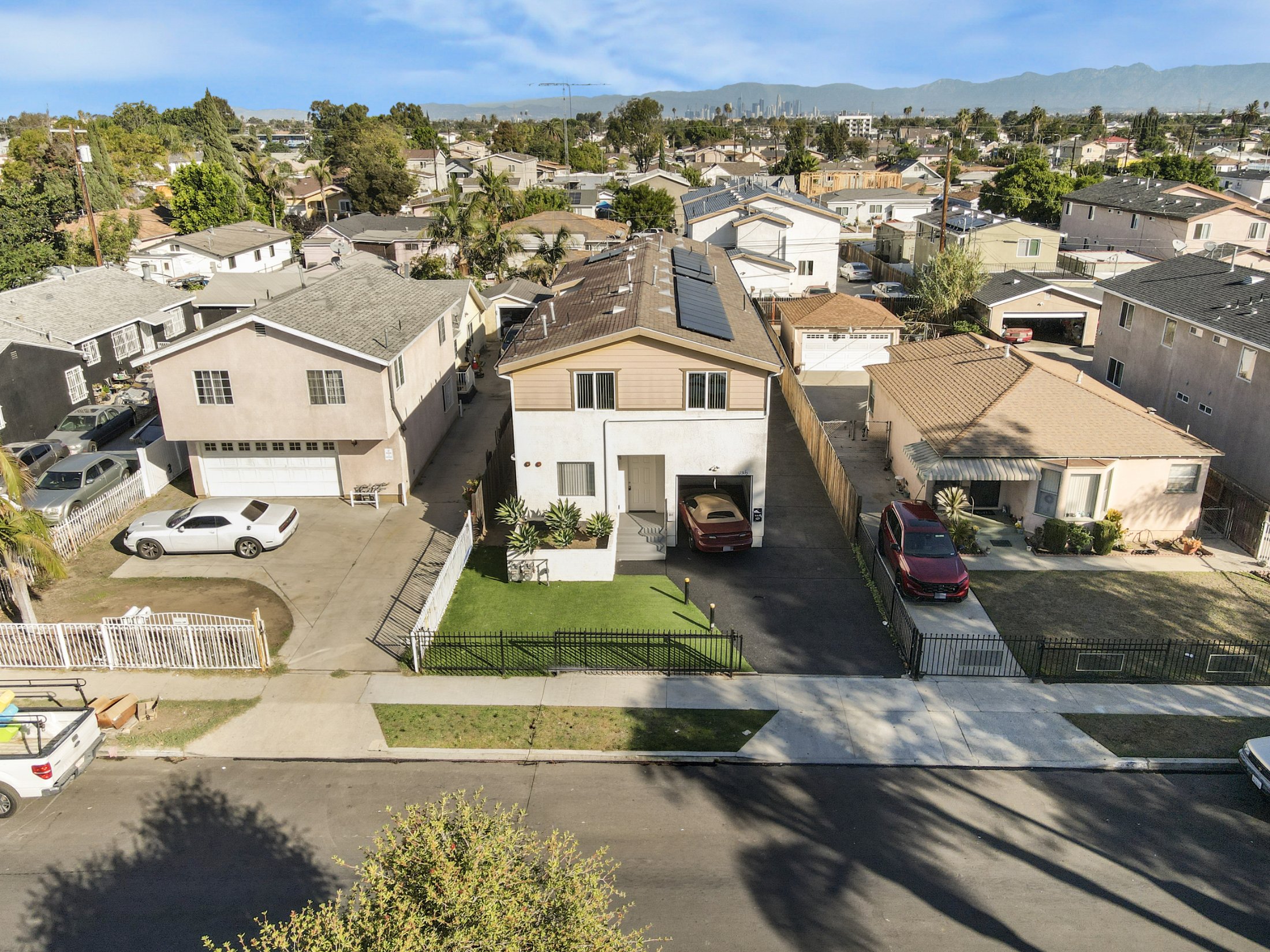 231 E. 110th St., Los Angeles, CA 90061 — property photo 10 of 18