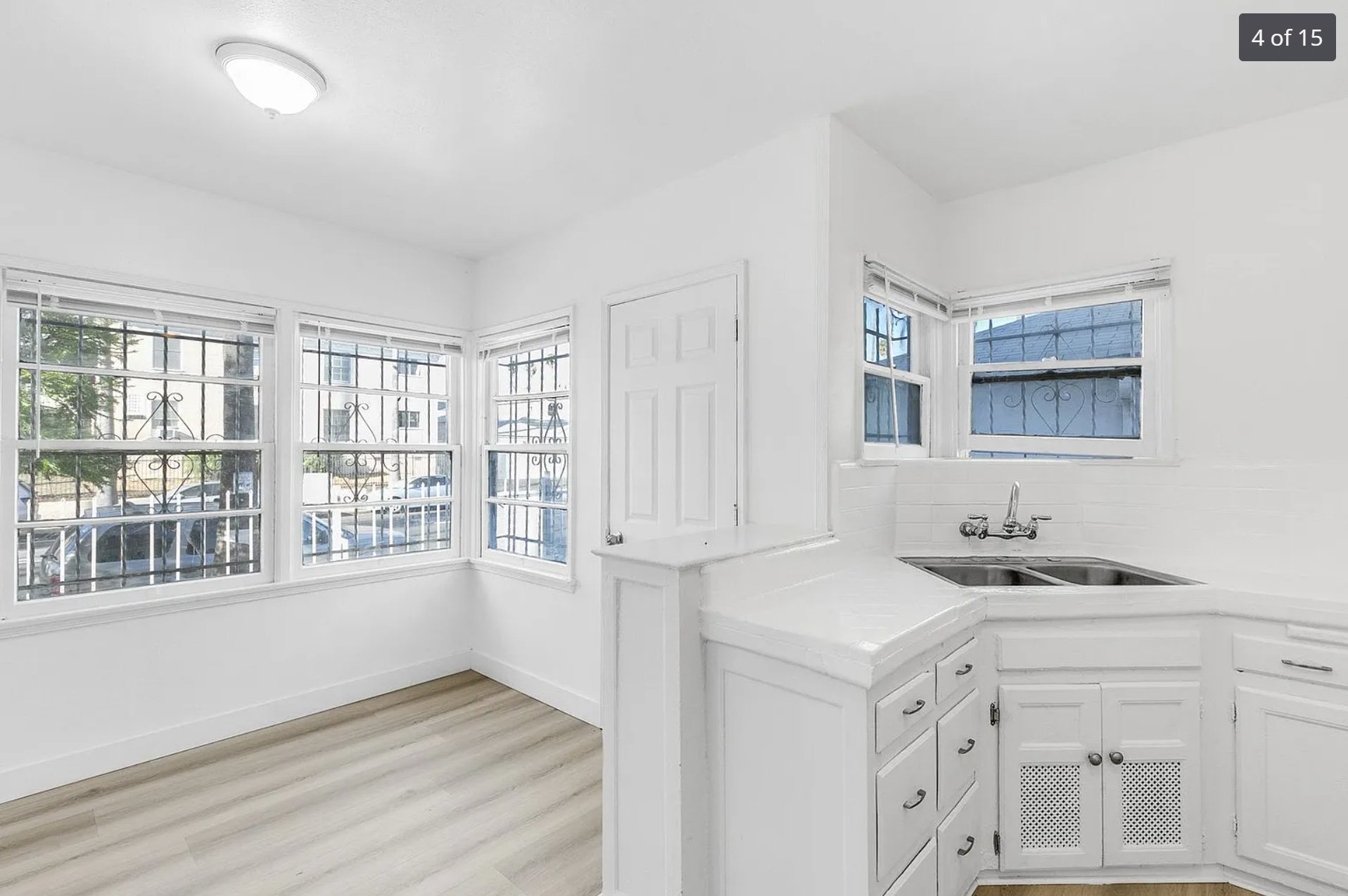 2562 W. 11th St., Los Angeles, CA 90006 — property photo 14 of 16