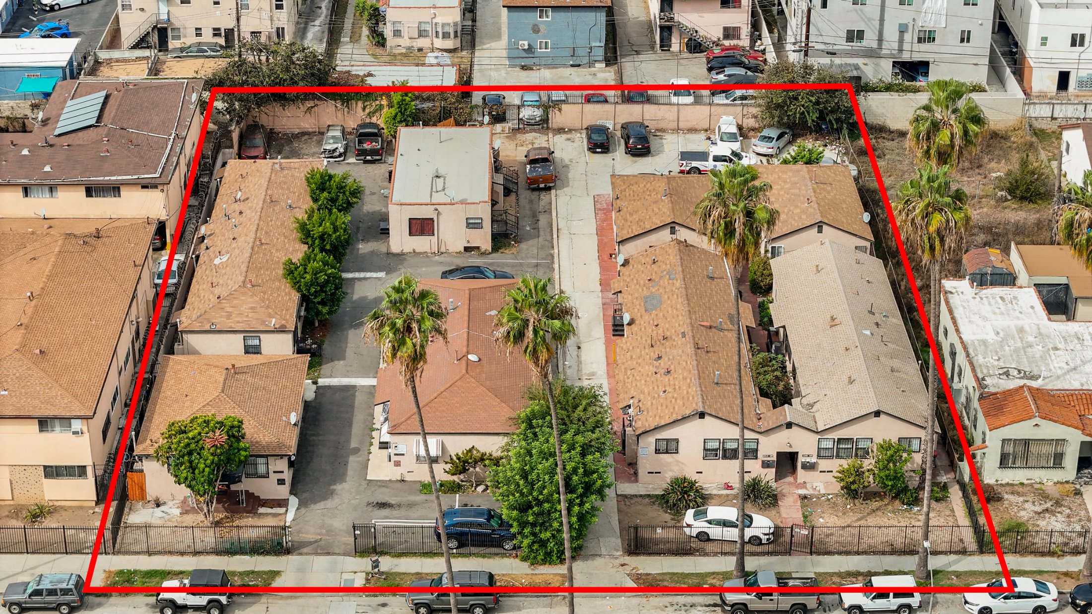 6401-6407 S. Victoria Ave, Los Angeles, CA 90043 — property photo 5 of 18