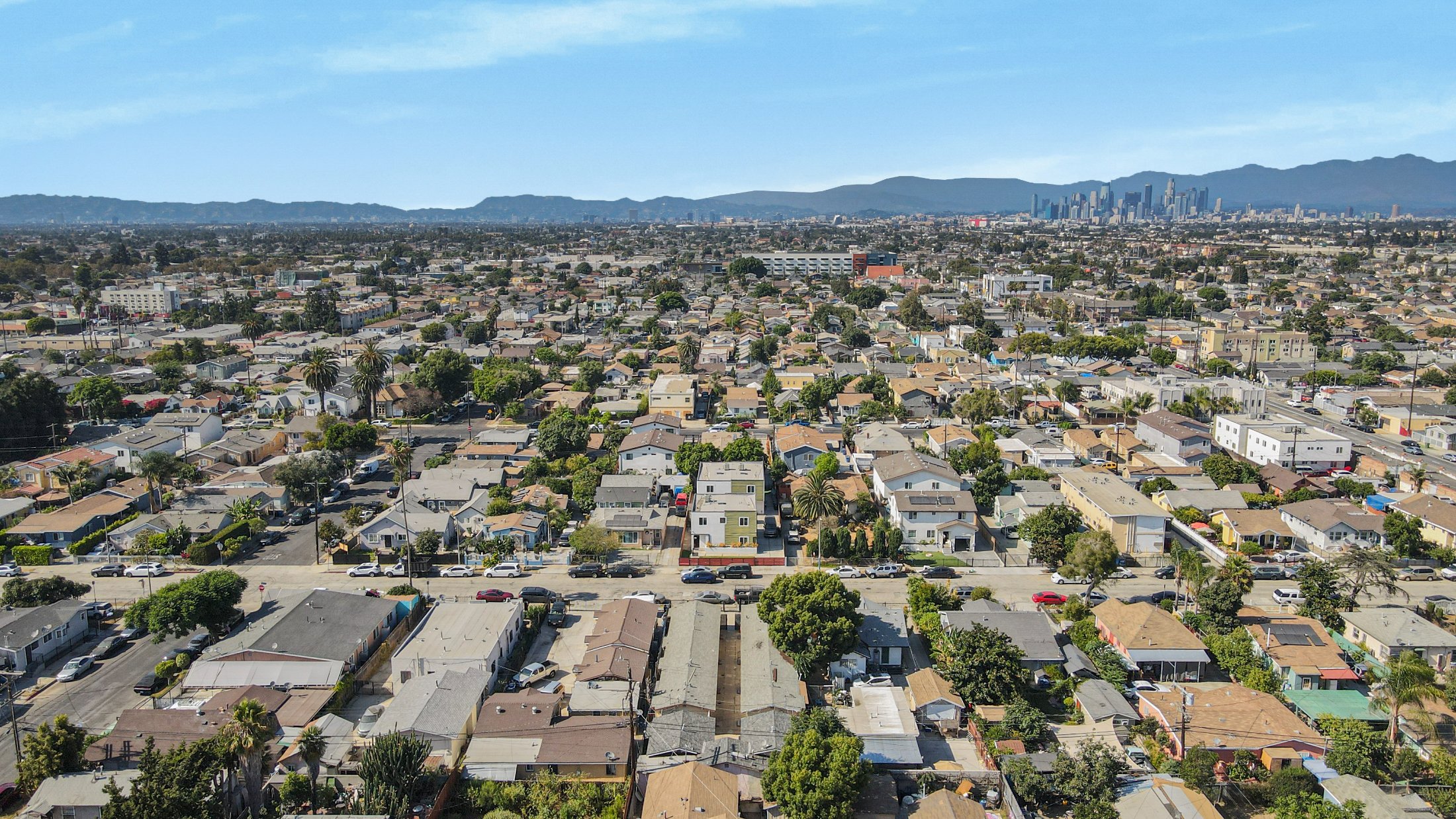 836 W. 66th St, Los Angeles, CA 90044 — property photo 8 of 11
