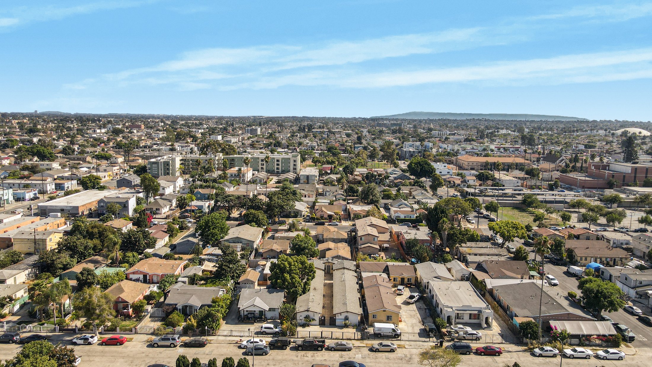 836 W. 66th St, Los Angeles, CA 90044 — property photo 10 of 11