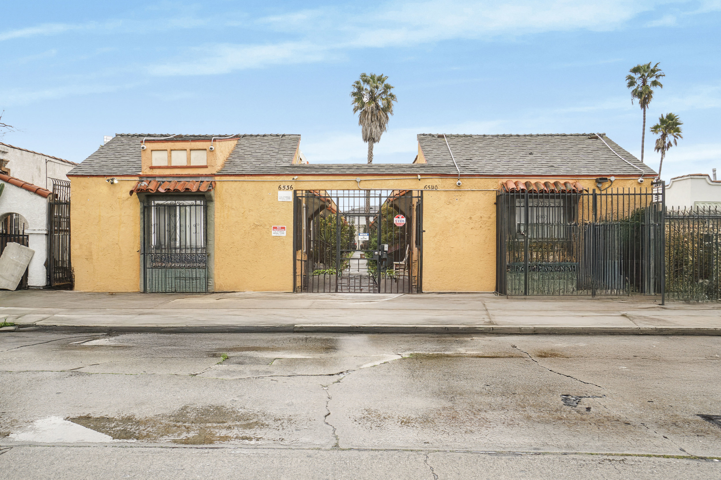 6536 S. Victoria