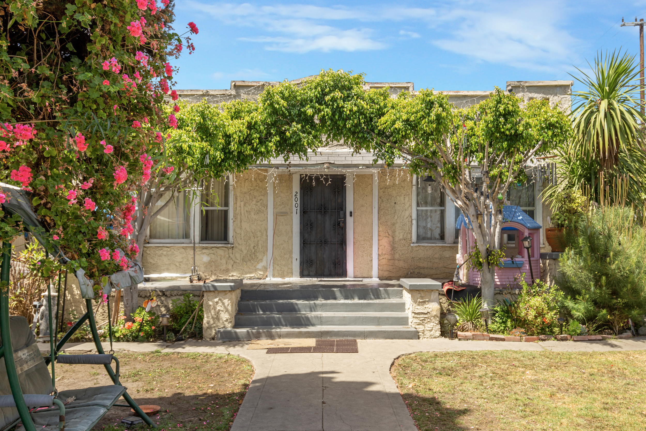 2001 Browning Blvd