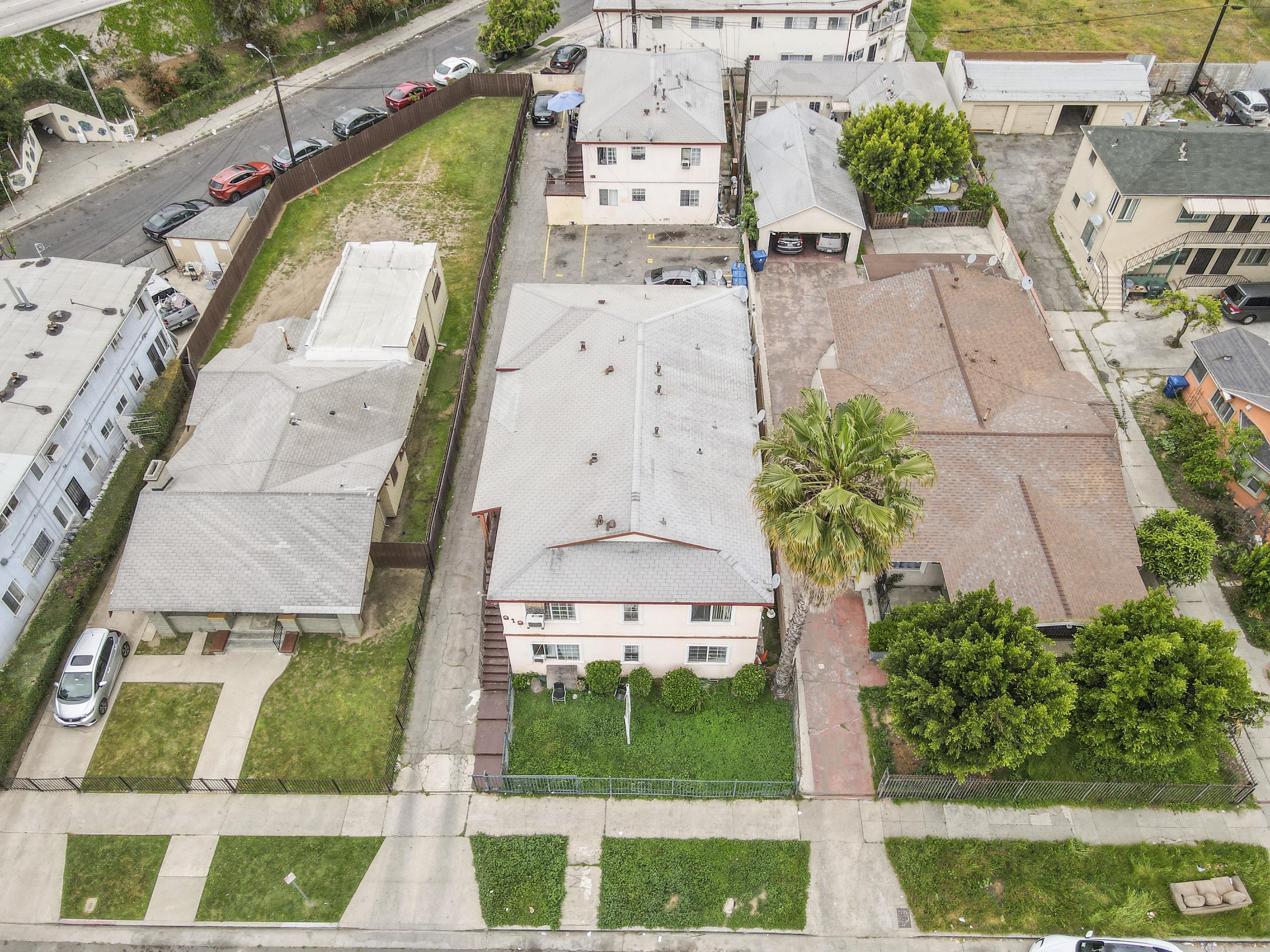 917 Ardmore Ave