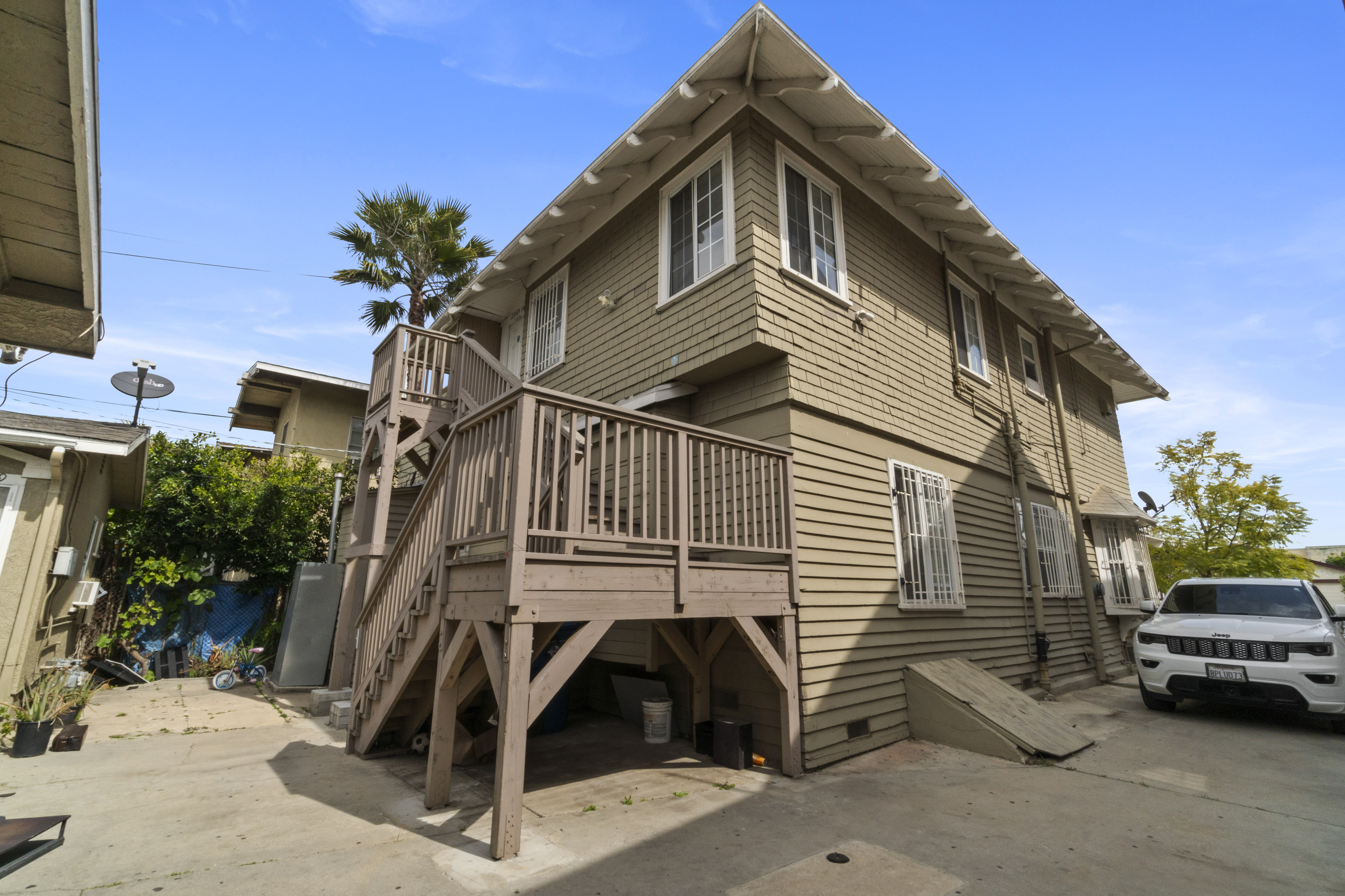 2939 Brighton Ave
