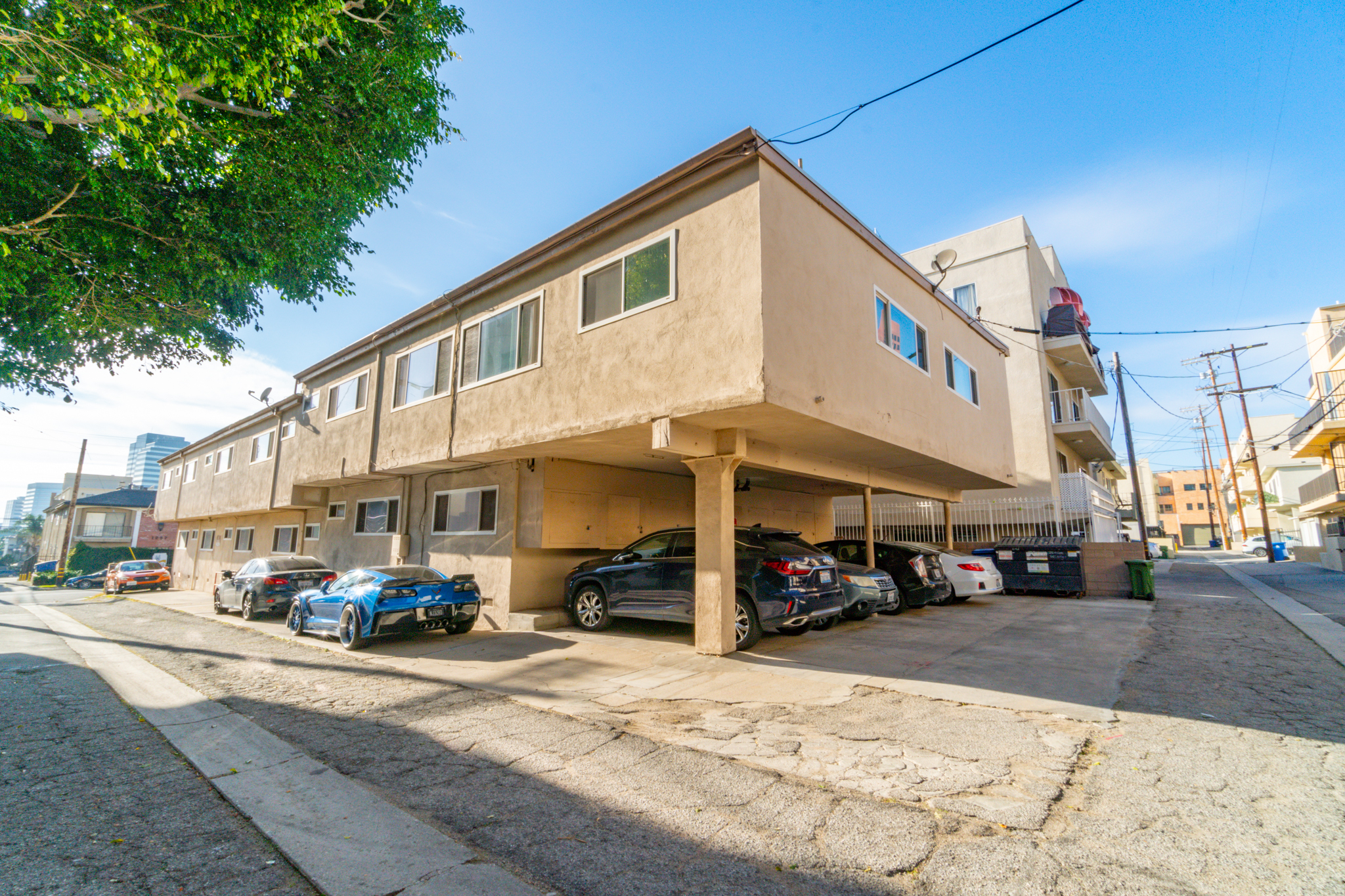 1256 S. Westgate