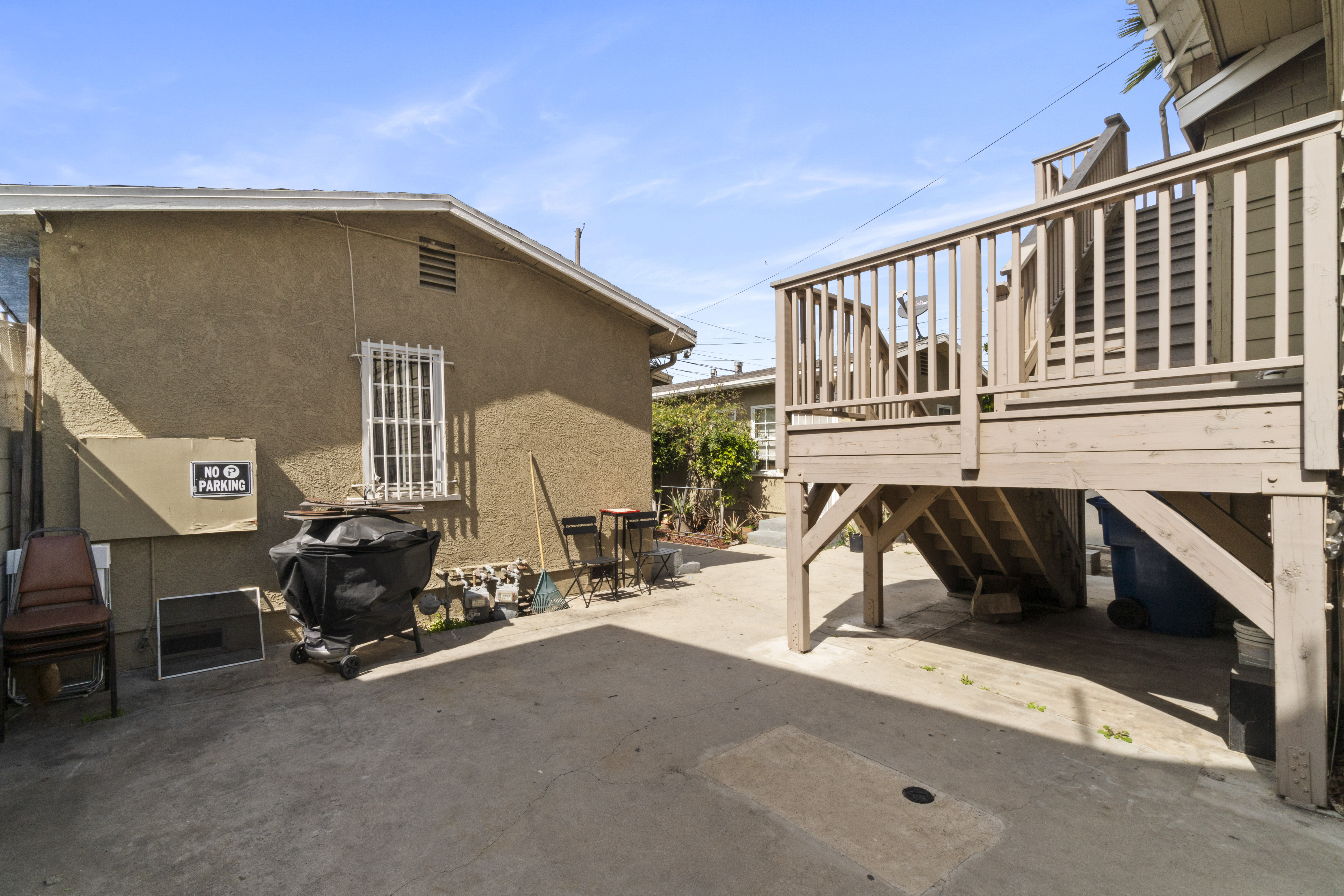 2939 Brighton Ave