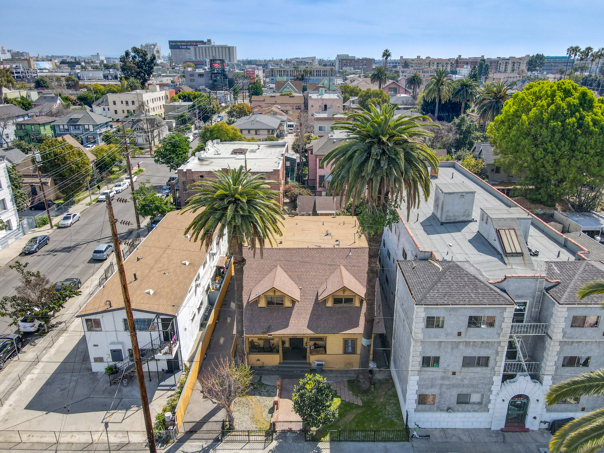 2104 Park Grove Ave