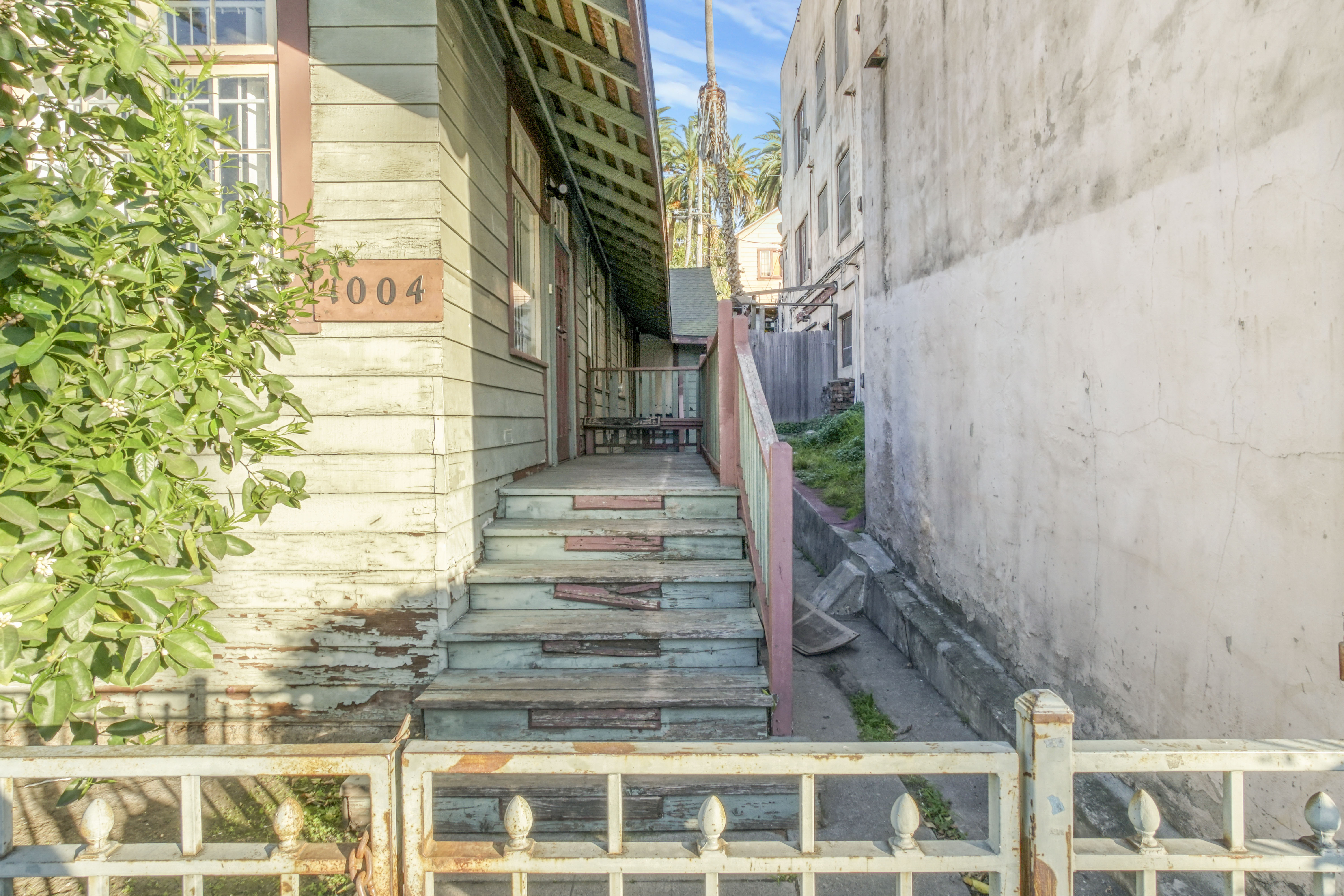 Just Sold: 1004 Echo Park, the Historic Clubhouse on the Lake