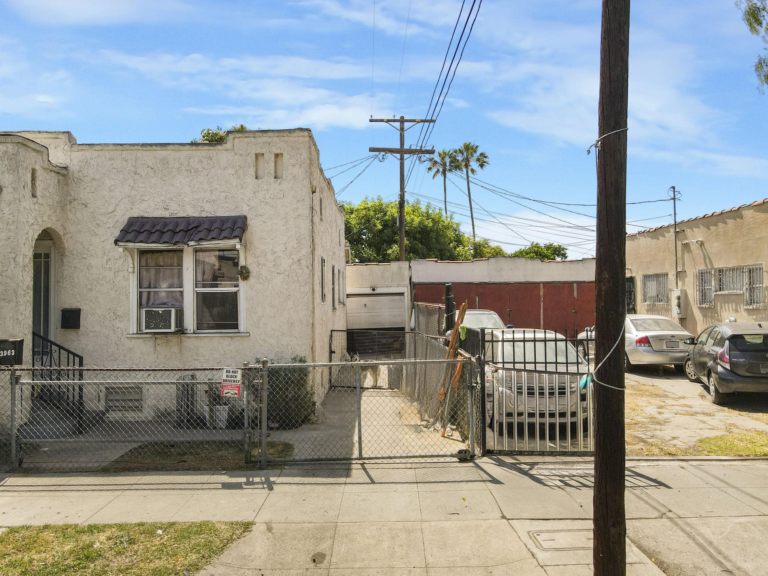 2001 Browning Blvd