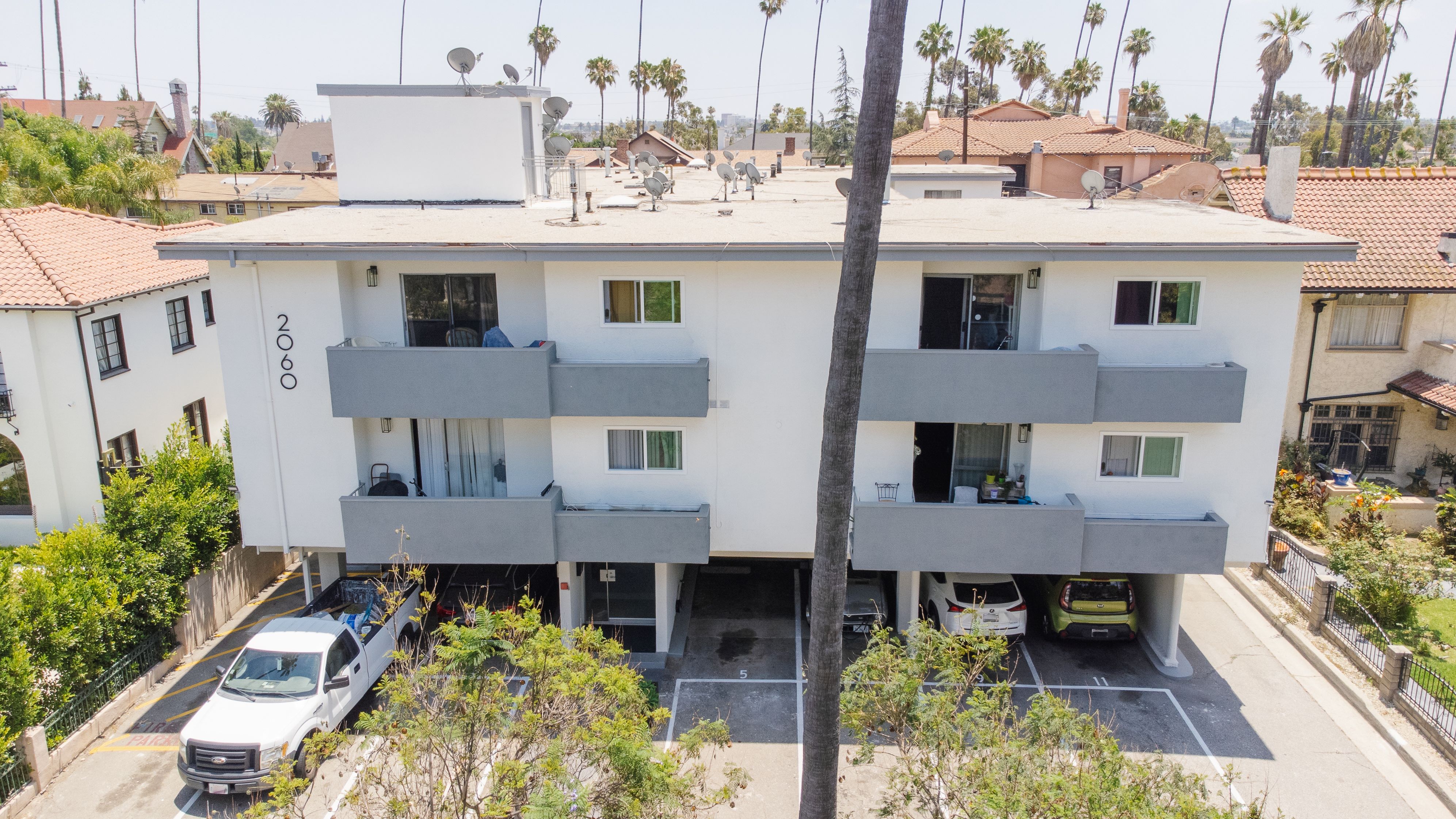 2060 S. Hobart Blvd