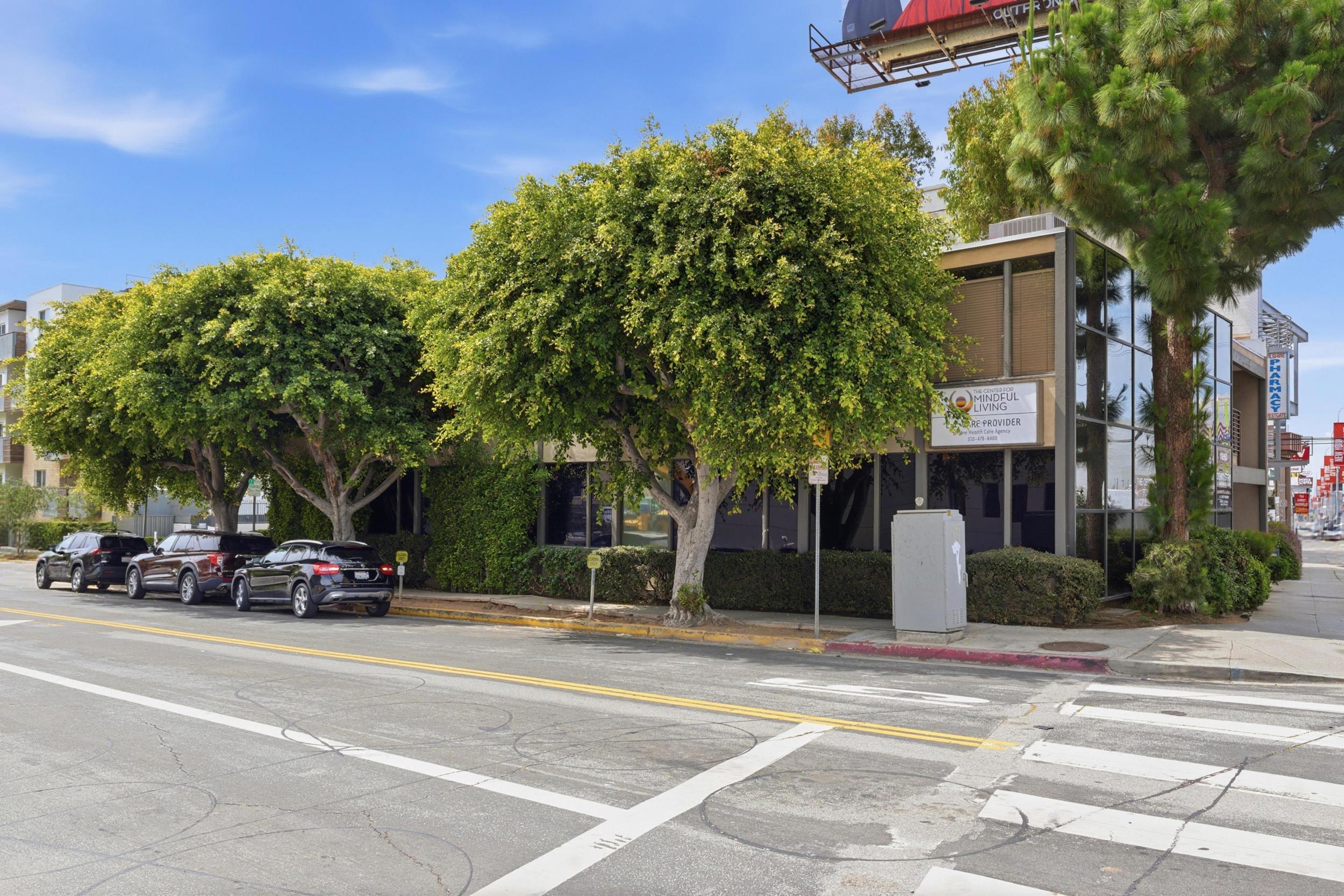 11850 Wilshire Blvd