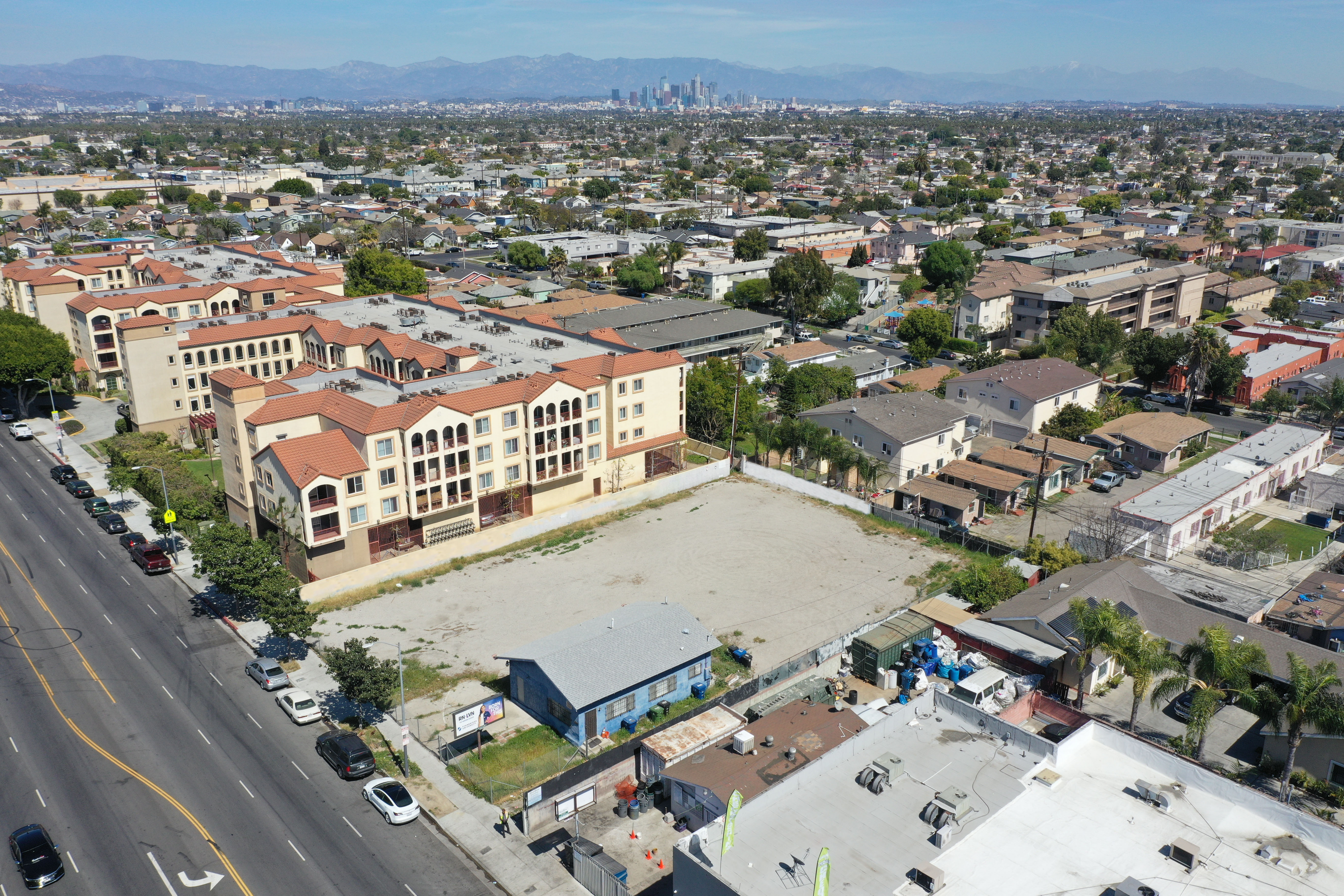 6200-6206 Crenshaw