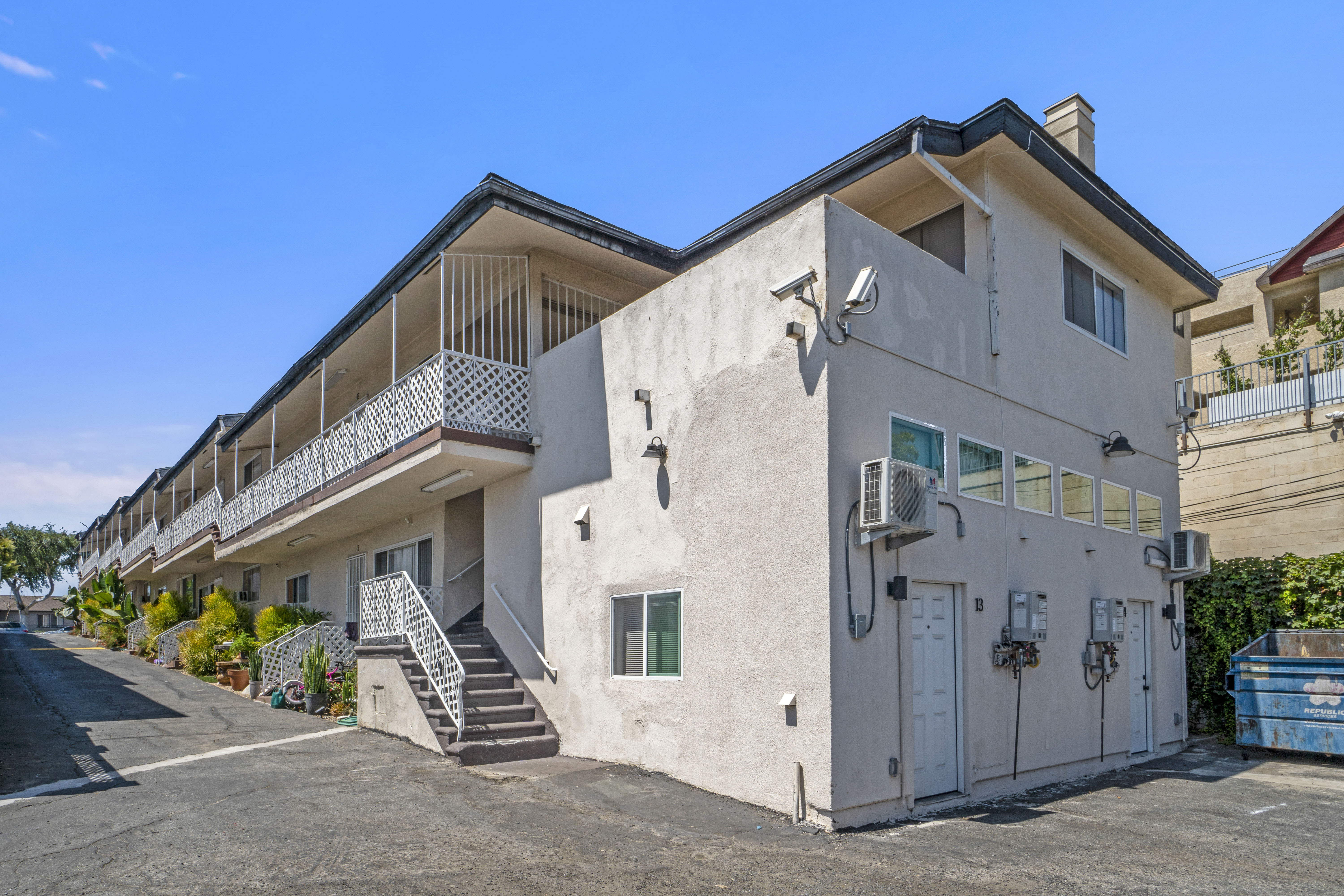 530 Venice Way