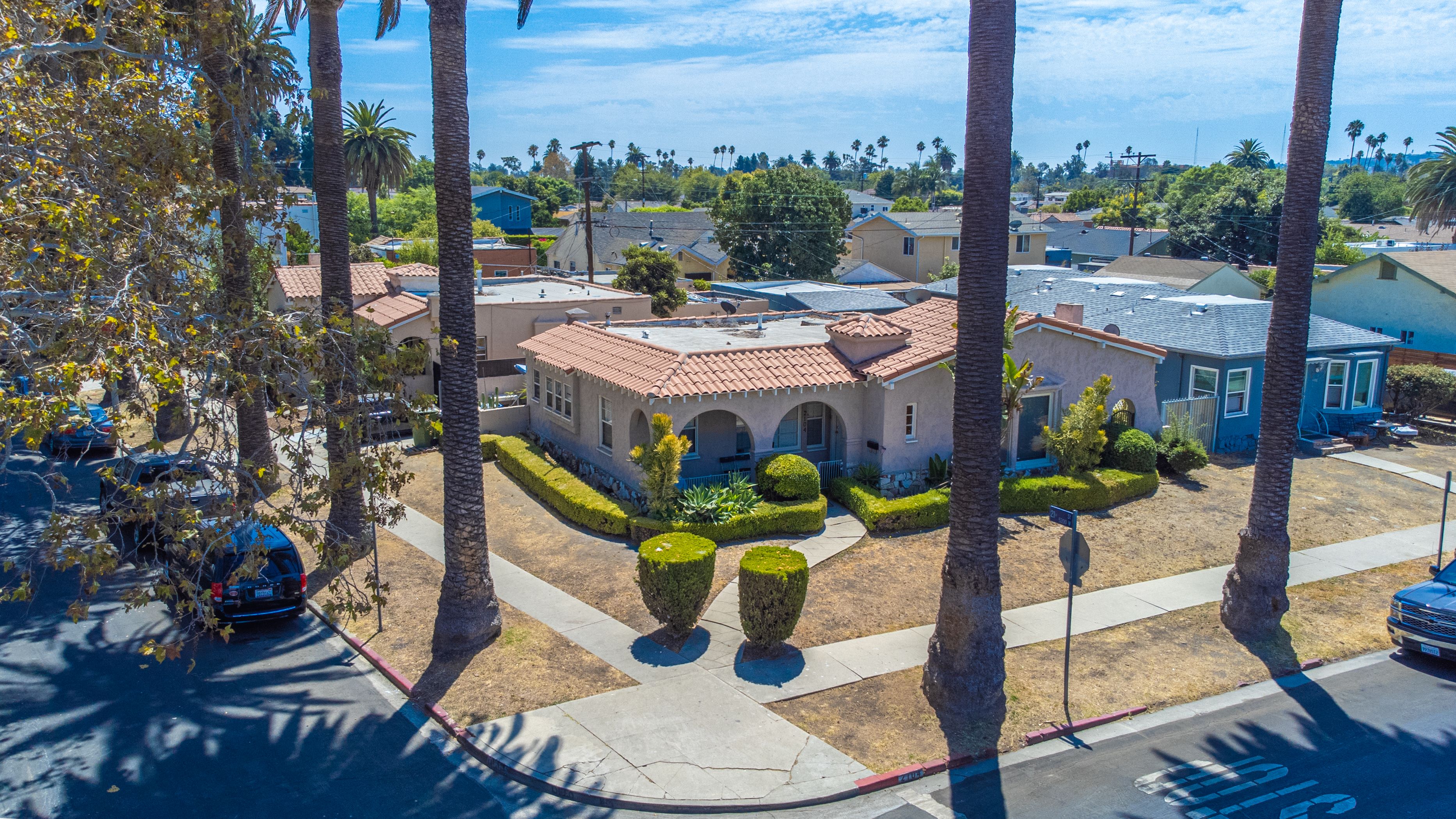 2104 Cochran Ave