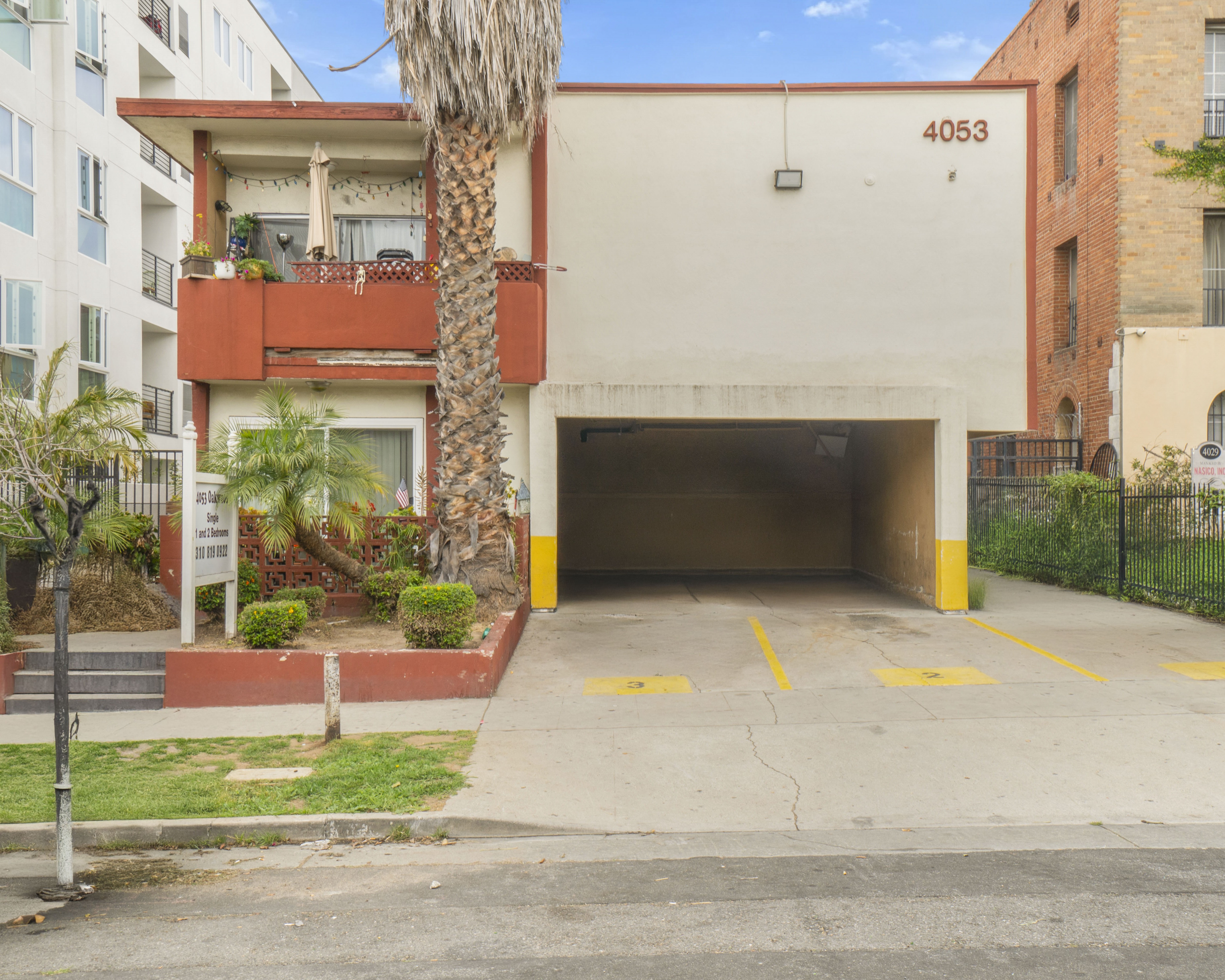 Los Angeles Apartment Listing